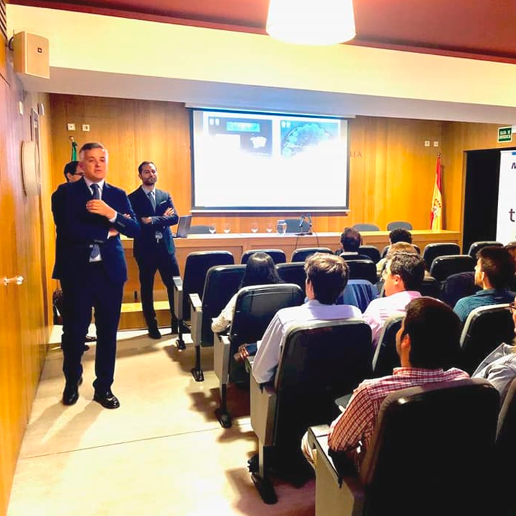Suárez Quintanilla en MCO Formación